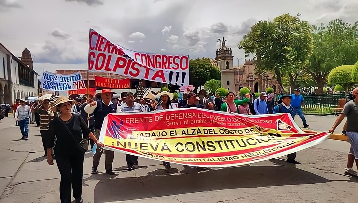 Ayacucho piden nuevas elecciones y rechazan a Dina Boluarte