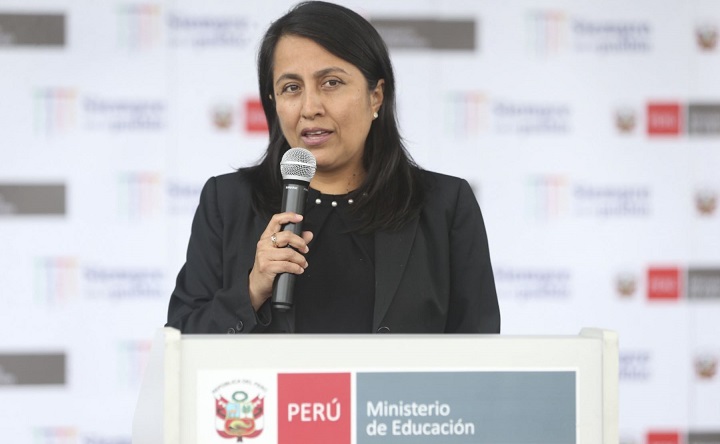 Patricia Correa renunció al Ministerio de Educación