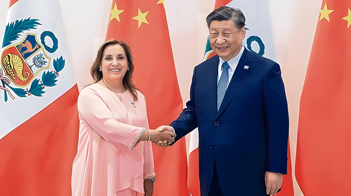 Cita. Dina Boluarte con el presidente Xi Jinping.